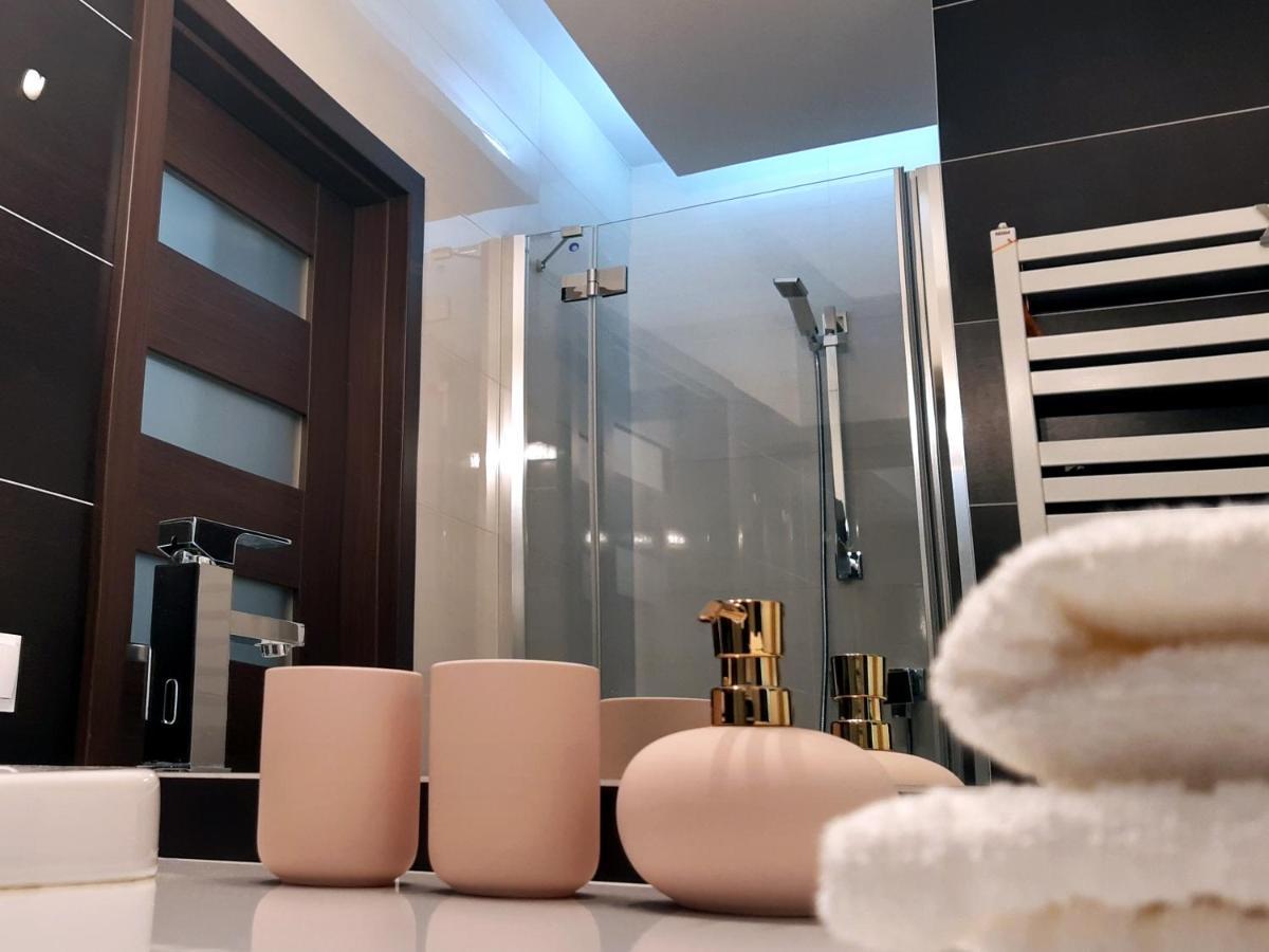 Emerald Apartament Bialystok Bagian luar foto