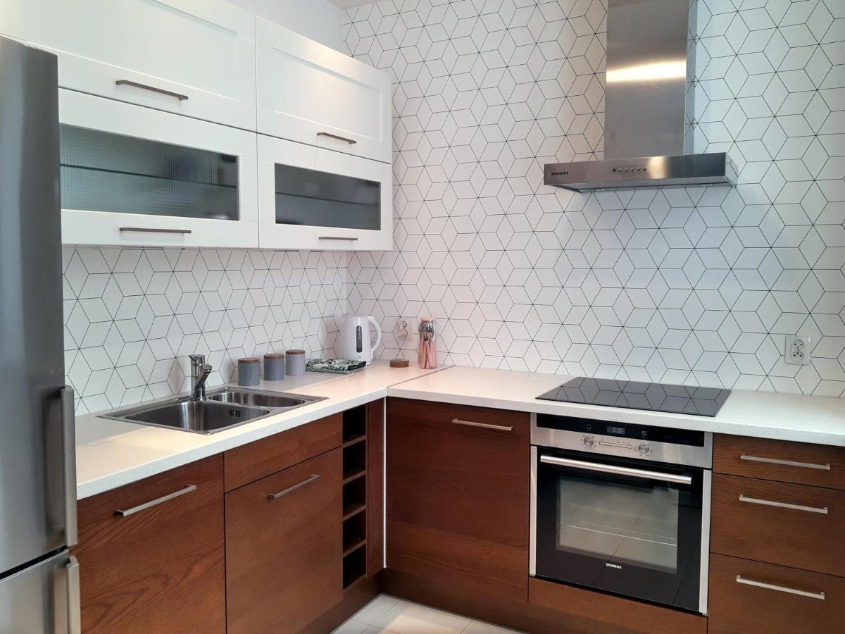 Emerald Apartament Bialystok Bagian luar foto